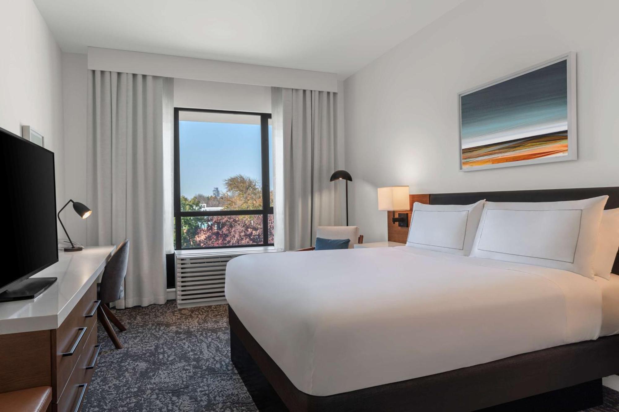 Tapestry By Hilton The Fort Sutter Hotel Sacramento, Ca Ngoại thất bức ảnh